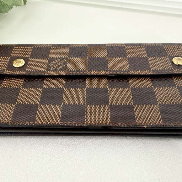 Authentic Louis Vuitton Porte-Trésor International Wallet - Picture 3 of 15